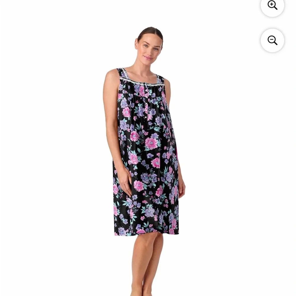 Aria Black and Pink Floral Sleeveless Cotton Nightgown Size Medium‎